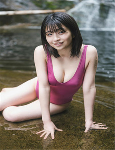 《亚洲人女同舌吻-美女打针》