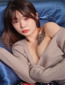 《MIYA收藏请牢记此区域-美女被虐脚》